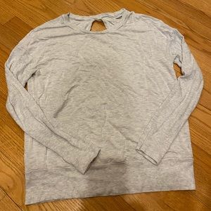 alo yoga cut back long sleeve athletic shirt size M